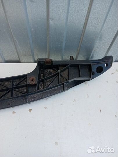 Усилитель бампера передний Peugeot 206 седан KFW