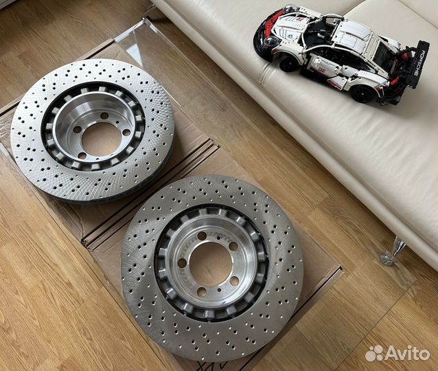 Диск тормозной задний правый Porsche GT3 Carrera