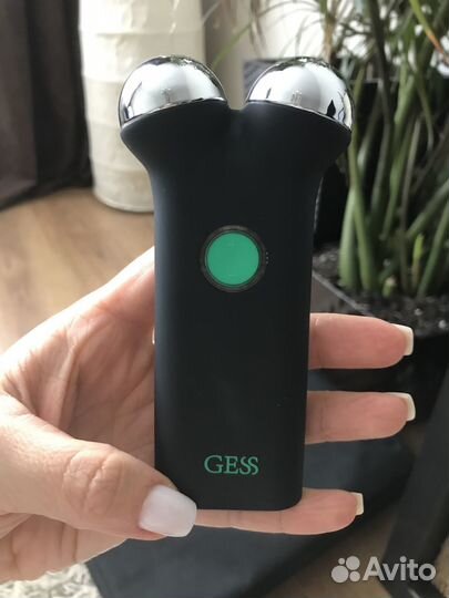 Микротоковый массажер для лица Sfera