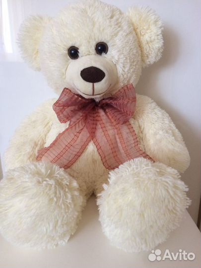 Плюшевый медведь