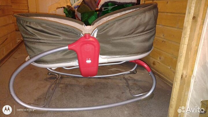 Люлька с вибрацией против коликов