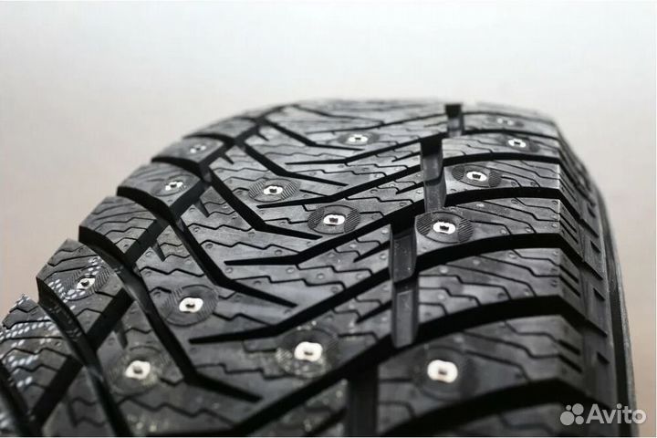 Yokohama IceGuard Stud IG65 215/55 R18 99T