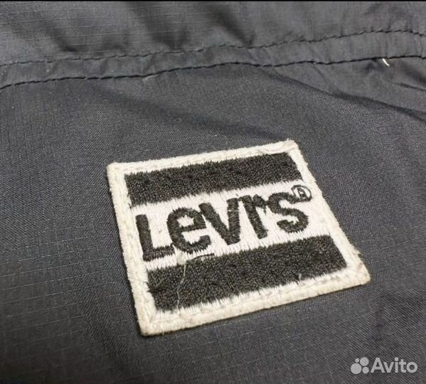 Пуховик мужской Levis