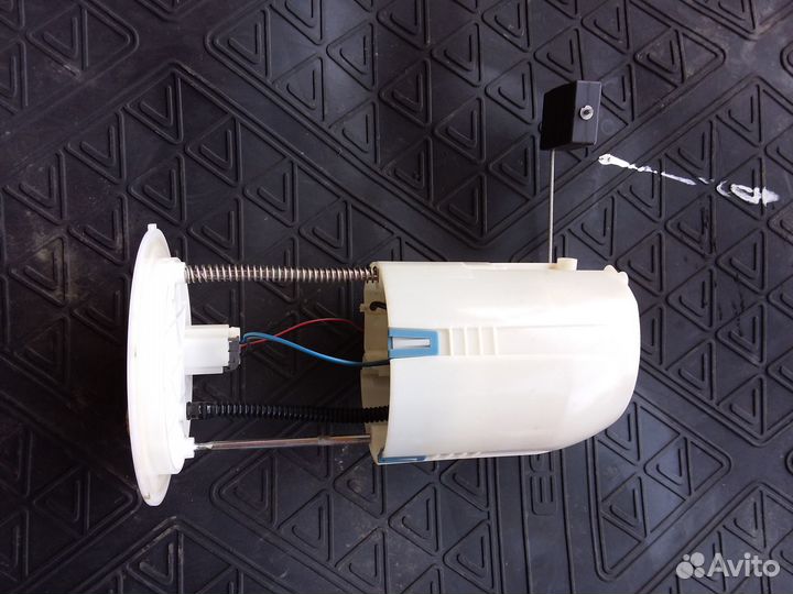 Бензонасос Lexus RX270 2010-2015 7702048210