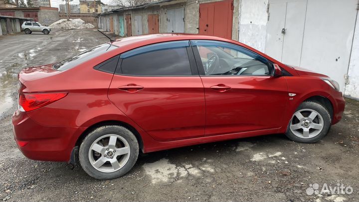 Hyundai Solaris 1.6 AT, 2011, 59 357 км