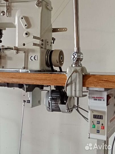 Поясная шести игольная швейная машина