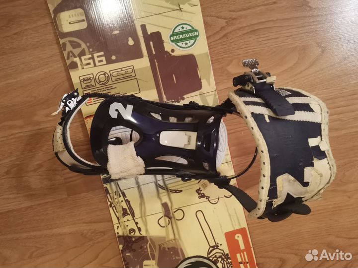 Сноуборд atom с креплениями