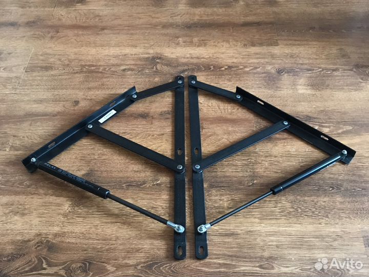 Мебельная фурнитура для дивана