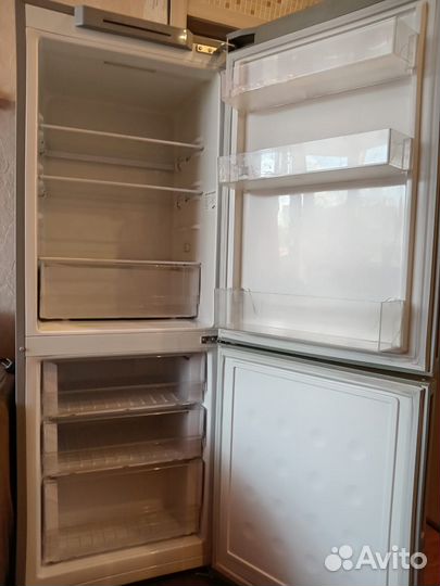 Холодильник