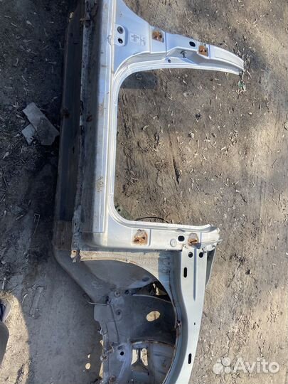 Правая часть кузова LADA Largus