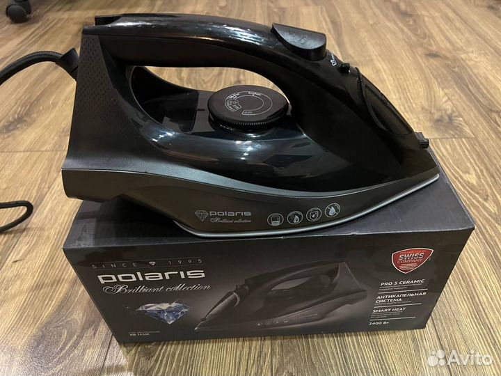 Утюг Polaris