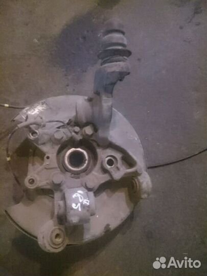 Кулак поворотный задний вольво s80 4.4 v8
