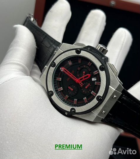 Массивные мужские часы Hublot