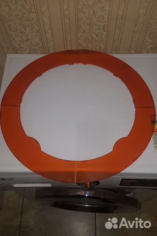 Передняя панель корпуса кольцевой лампы