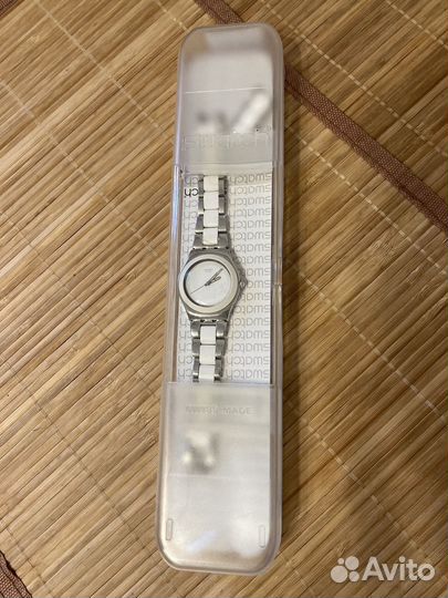 Часы swatch женские