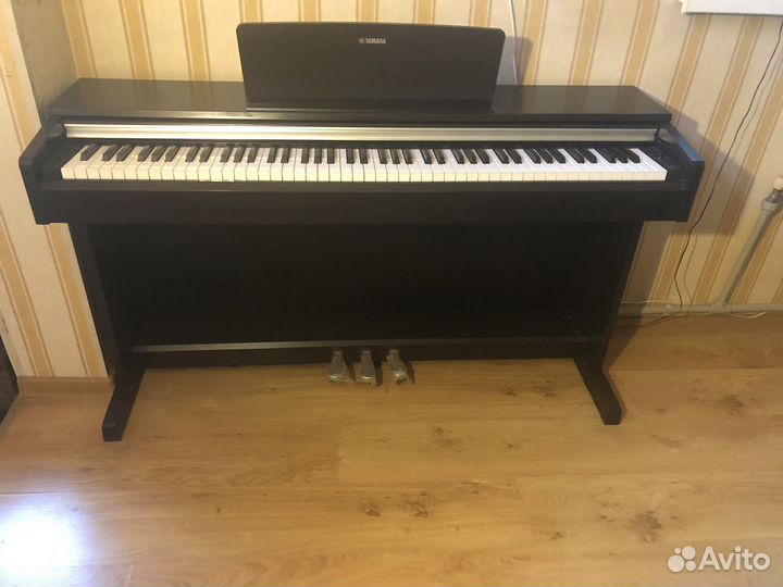 Цифровое пианино yamaha UDP-142r
