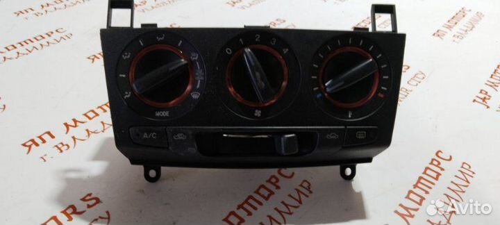 Блок управления климат-контролем Mazda 3 Bk седан