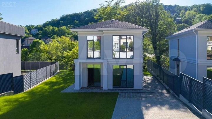 Коттедж 135 м² на участке 4,5 сот.