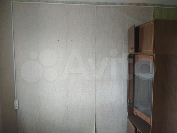 Комната 13,7 м² в 4-к., 4/5 эт.