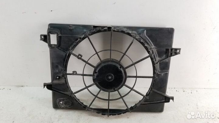 Диффузор вентилятора Hyundai Tucson 2004-2010