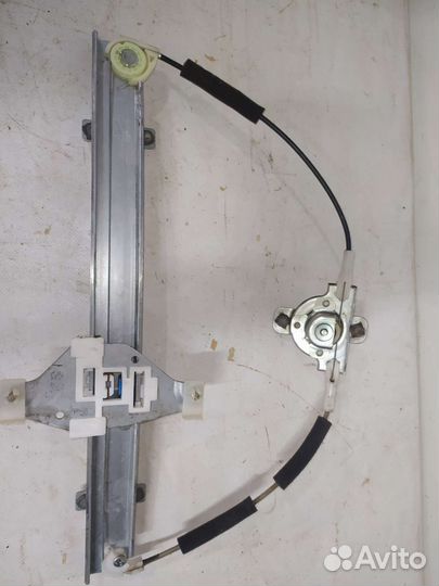 Стеклоподъемник задний правый Шевроле Авео Т250