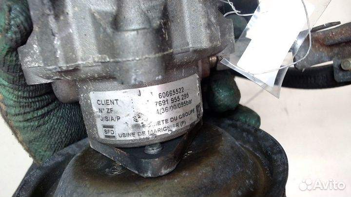 Гур Alfa Romeo 166, 2000