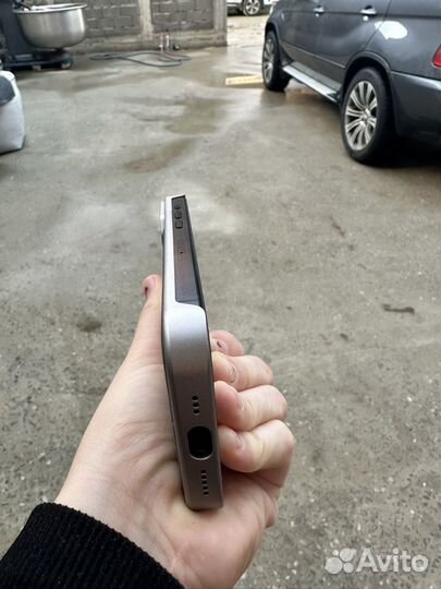 Металлический чехол на 15 про