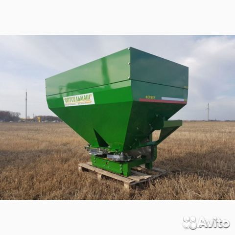 Разбрасыватель удобрений Оптсельмаш Фермер 900, 2024