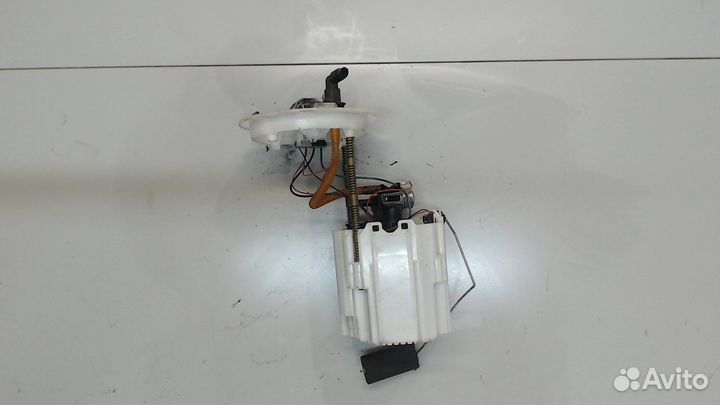 Насос топливный электрический Opel Astra J, 2010