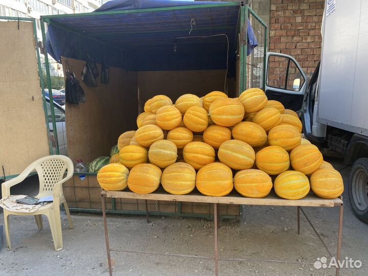 Продавец