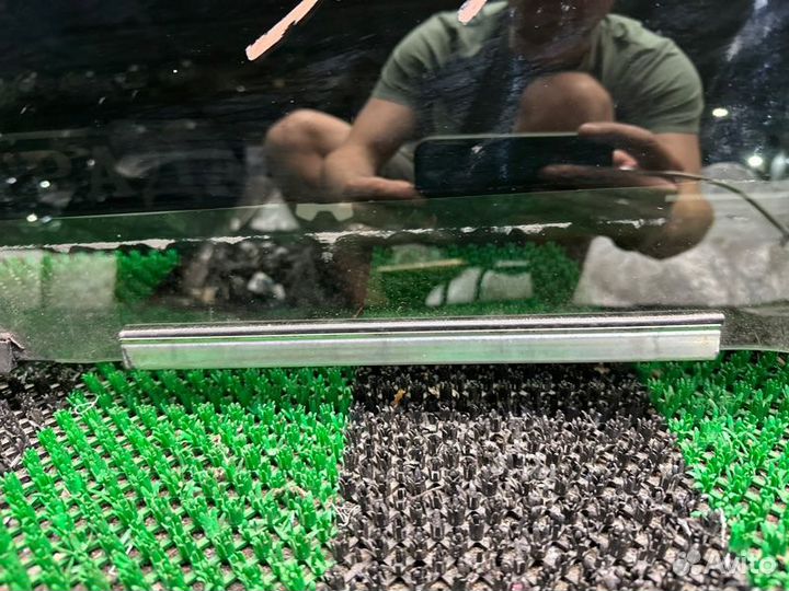 Стекло двери переднее левое Lexus Es 2012-2017