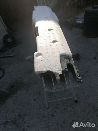 Усилитель заднего бампера Toyota Camry С40