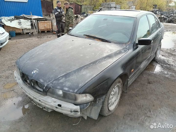 Корпус воздушного фильтра BMW Е39 m52b25