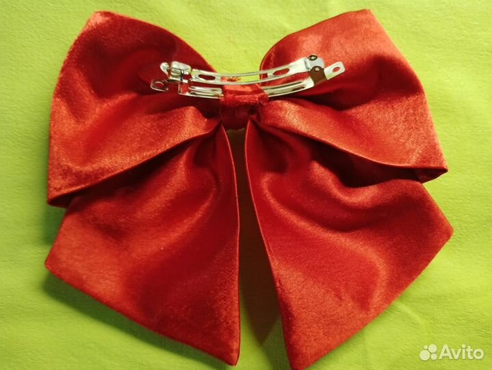 Заколка атласный бант 