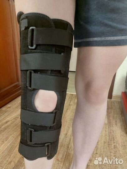 Ортез на коленный сустав