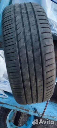 Winrun WR-12 215/55 R17