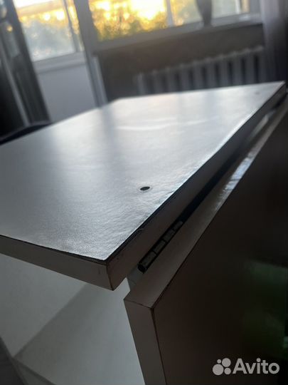 Маникюрный стол складной бу