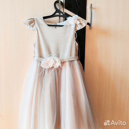 Нарядное платье для девочки 122 128
