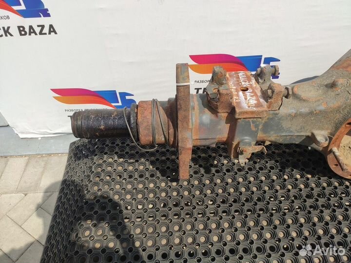 Корпус заднего моста (чулок) Renault Magnum