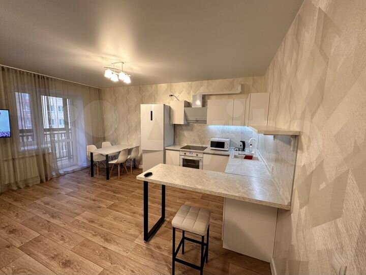 2-к. квартира, 60 м², 4/10 эт.