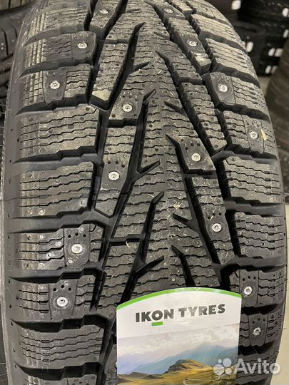 Ikon Tyres Character Ice 7 SUV 215/50 R17 95T