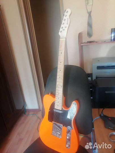 Электрогитара