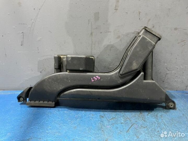 Воздухозаборник Nissan Teana L33 QR25DE 2.5