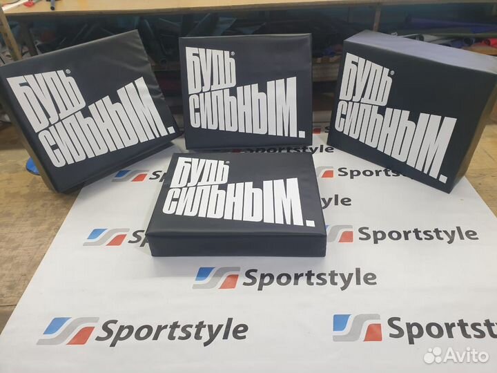 Спортивные маты для борцов с нанесением надписи