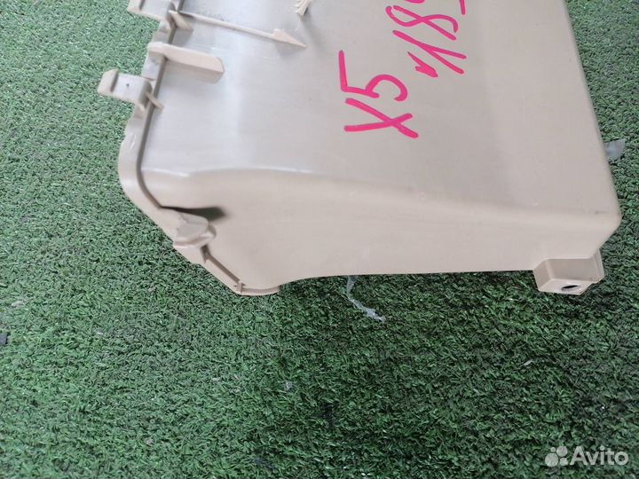 Ящик передней консоли Bmw X5 E70 N52B30AF 2007