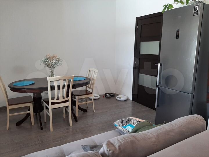 2-к. квартира, 54,2 м², 14/19 эт.