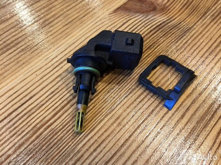 Датчик температуры воздуха BMW E87 2010