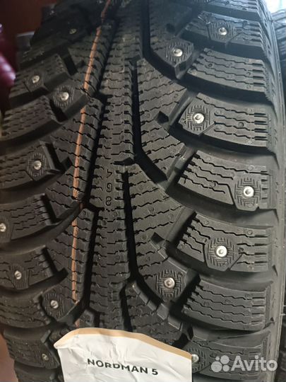 Nokian Tyres Nordman 5 SUV 235/65 R17