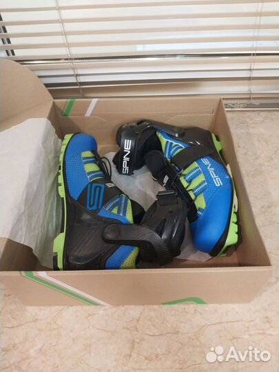 Лыжные ботинки spine летние