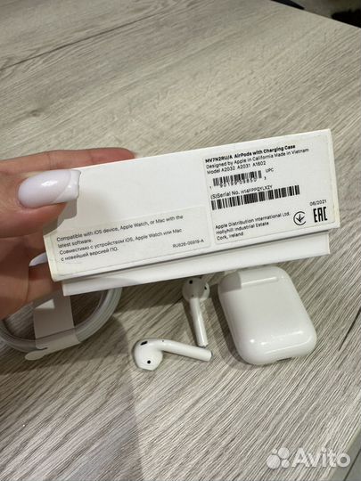 Наушники Apple AirPods оригинал